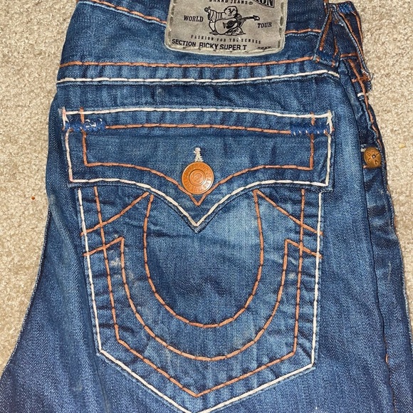 True Religion size 33 - Picture 2 of 5